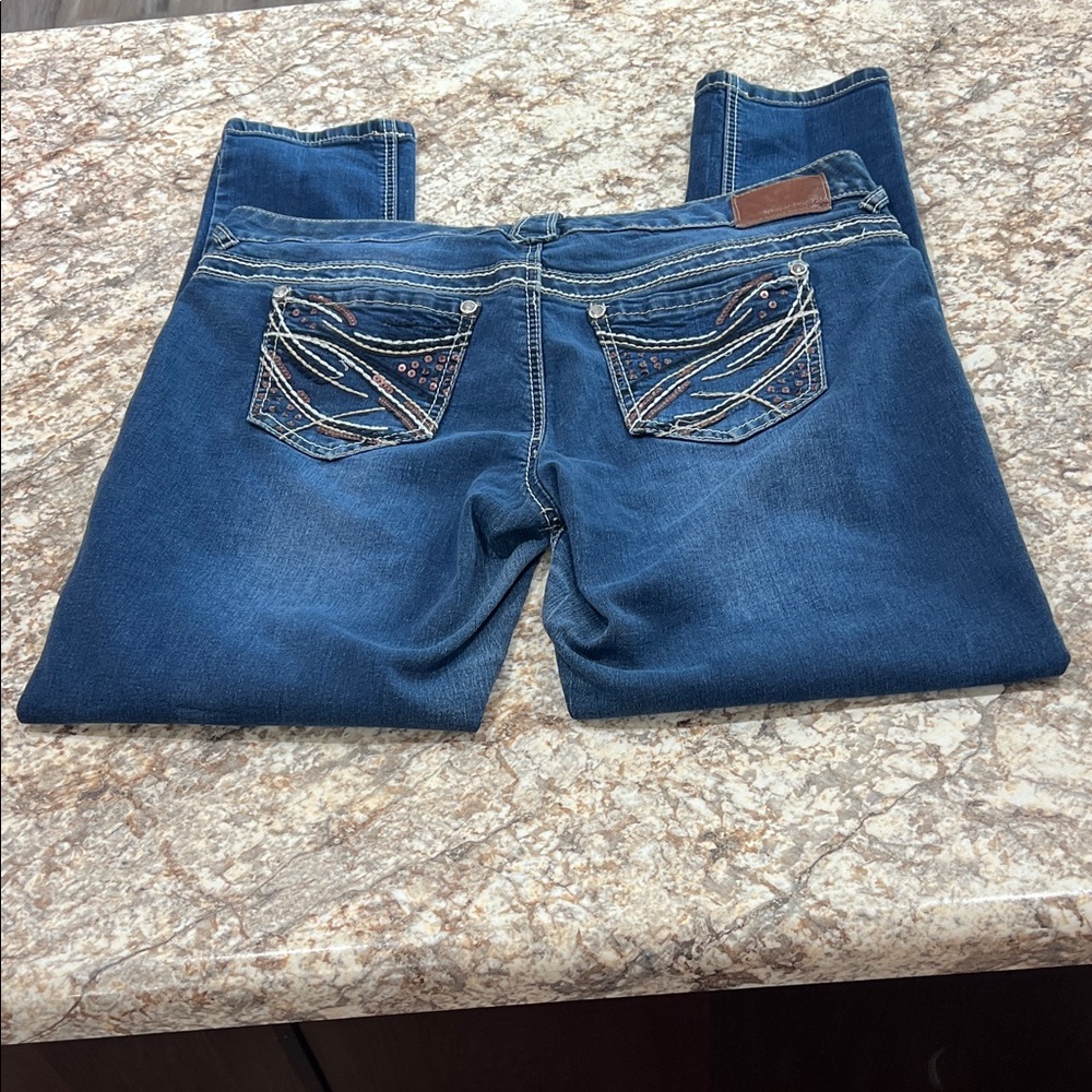 Maurices Women's Skinny Jeans in Dark Blue - Picture 7 of 8